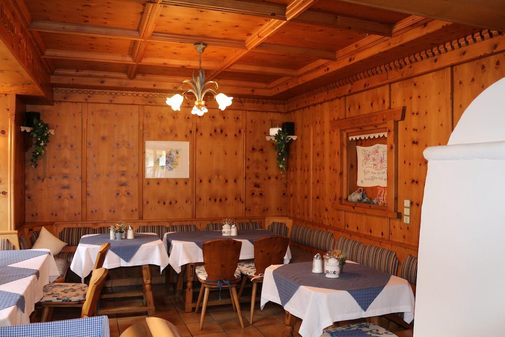 Gasthof Baerenwirt Hotell Fusch an der Grossglocknerstrasse Eksteriør bilde